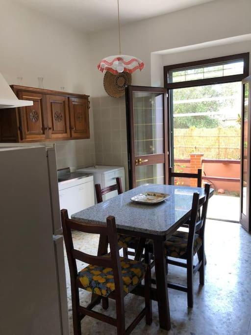Casa Indipendente Zona Centrale ลามัดดาเลนา ภายนอก รูปภาพ
