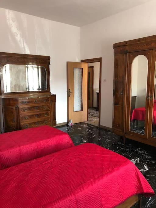 Casa Indipendente Zona Centrale ลามัดดาเลนา ภายนอก รูปภาพ
